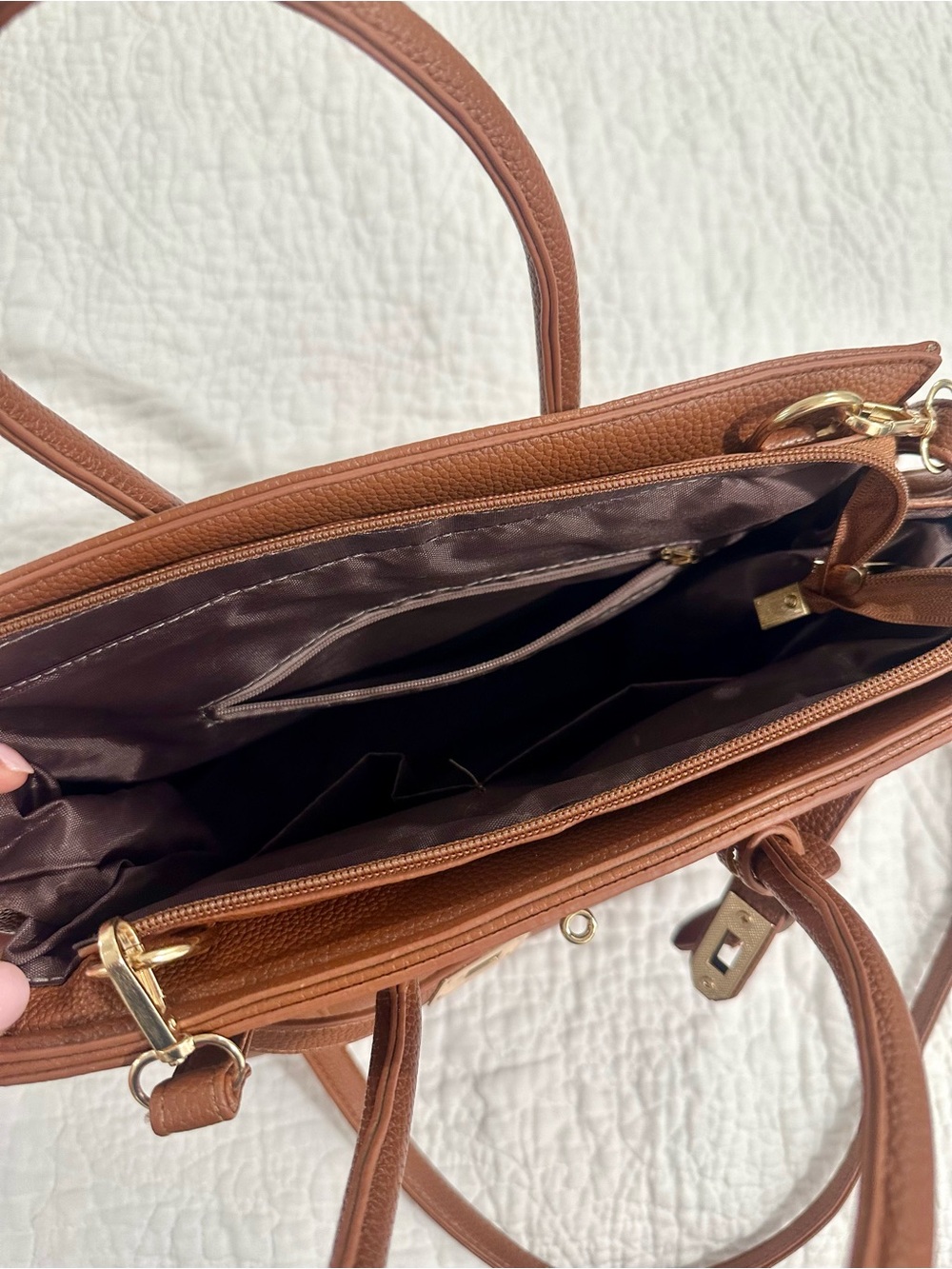 Classic Brown Leather Top-Handle Women's Bag with Gold Hardware - Picture 5 of 6